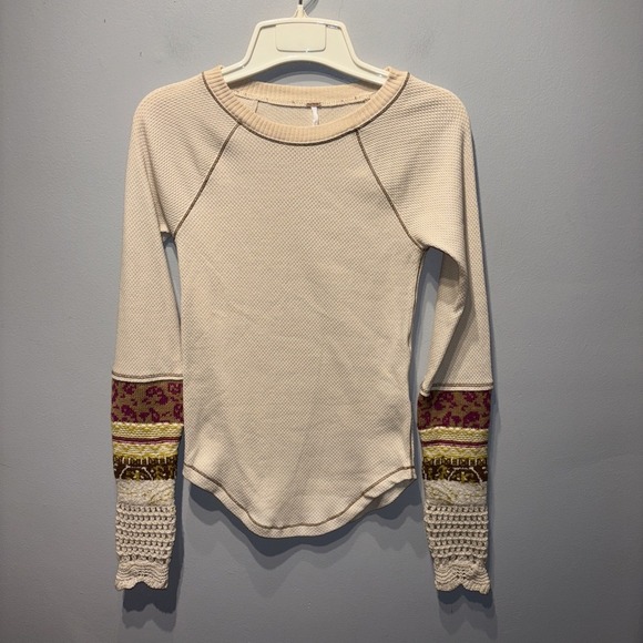 Free People Tops - Free People Women's Thermal Top - Waffle Knit, Mixed‎ Cuff Crochet - Size XS